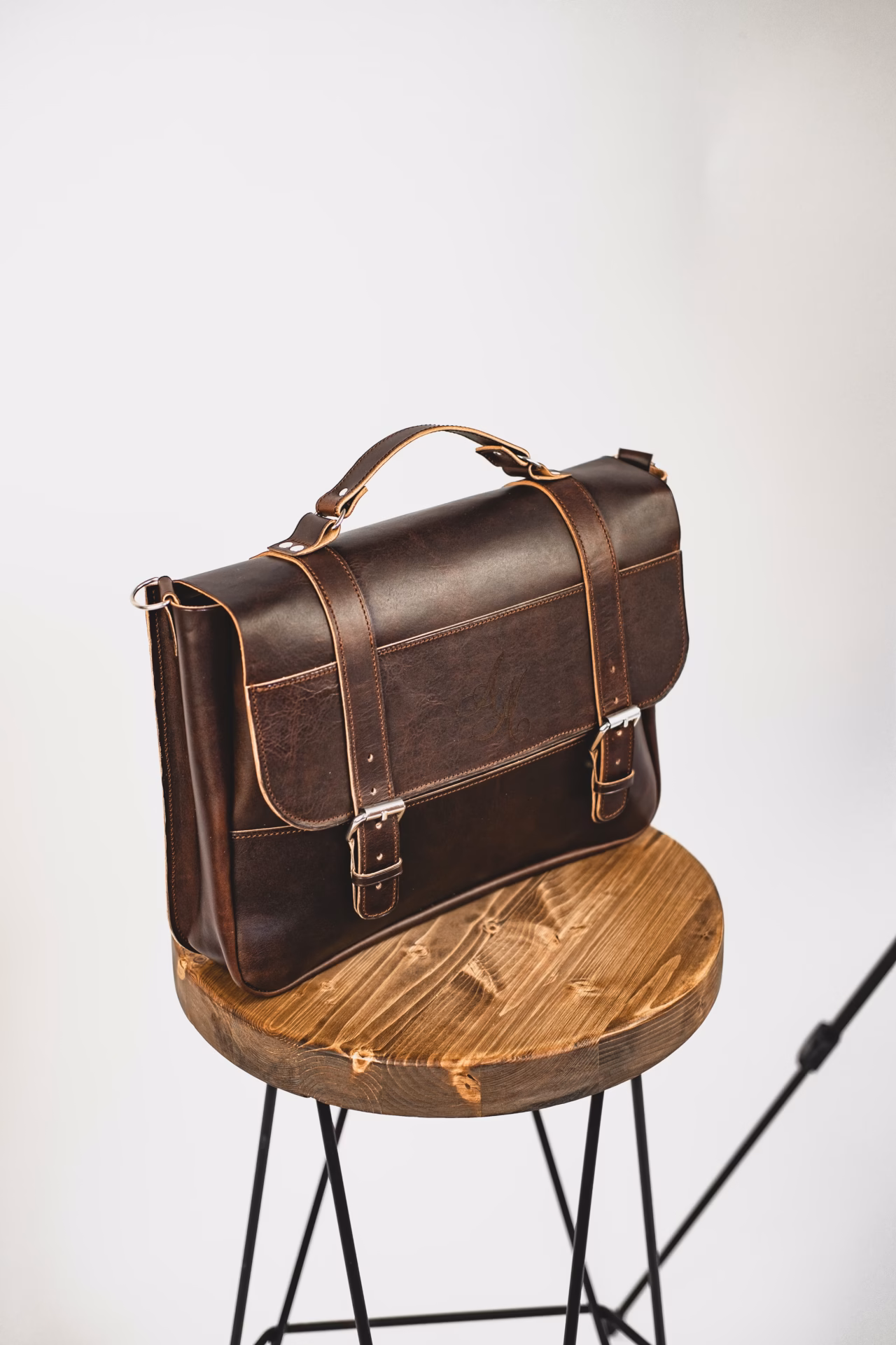 Classic Satchel - Brown leather top handle briefcase