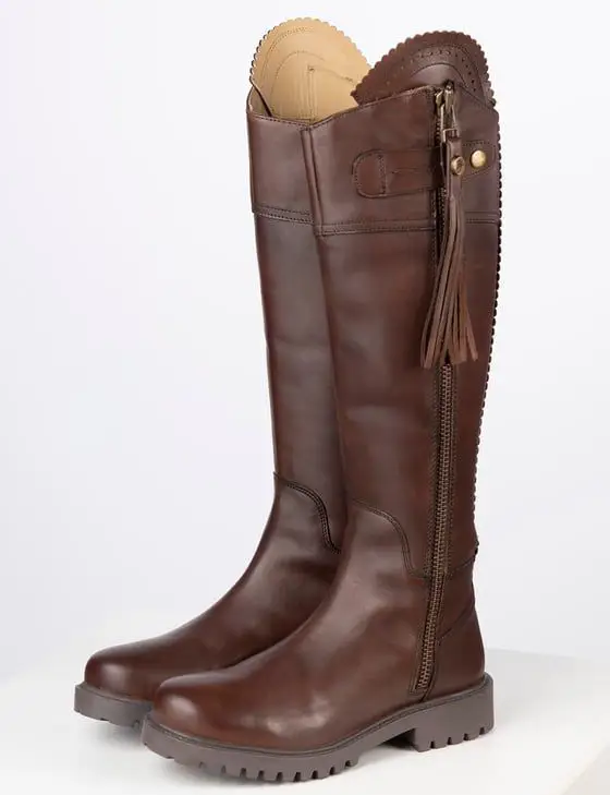 https://citcraft.com/wp-content/uploads/2026/04/Leather-Riding-Boots-Tall-brown-leather-fringed-boots.webp